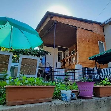 Apart-Otel Nino Borjomi Exterior foto